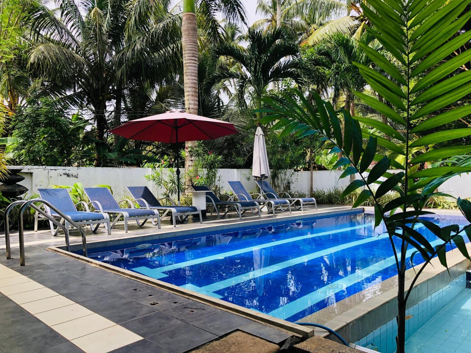 Hikka Villa Hikkaduwa Buitenkant foto