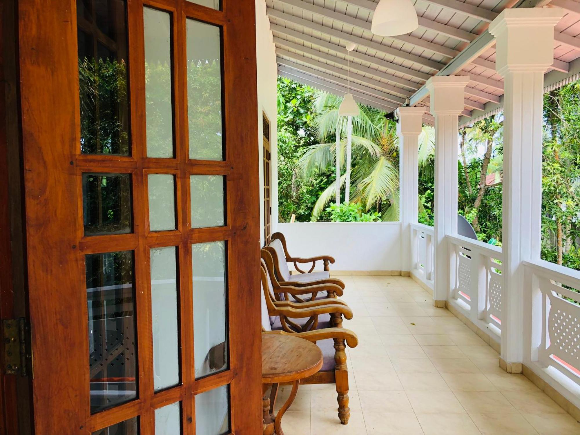 Hikka Villa Hikkaduwa Buitenkant foto
