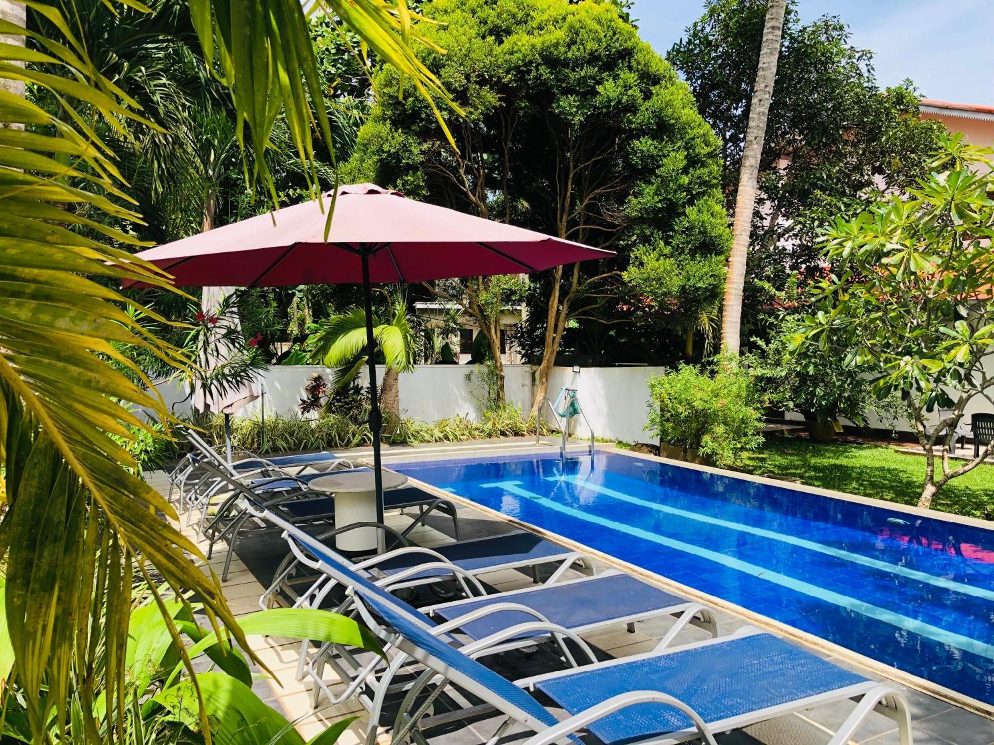 Hikka Villa Hikkaduwa Buitenkant foto